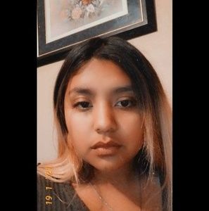 Meet your Posher, Sabrina